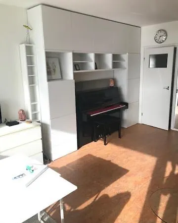 Piano Apartment